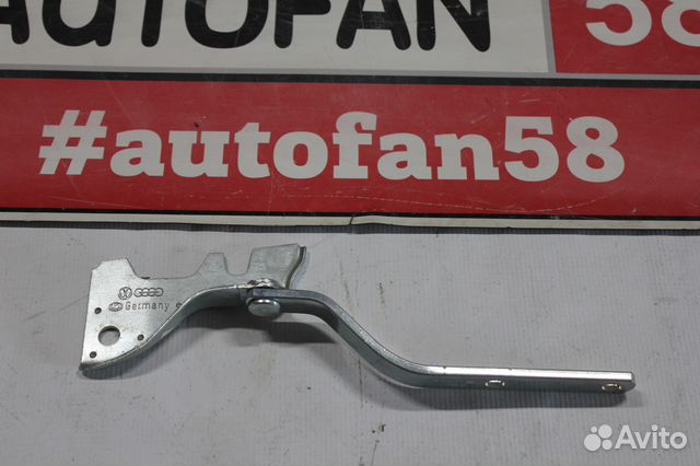 Петля капота Volkswagen Passat B4 1994 - 1997