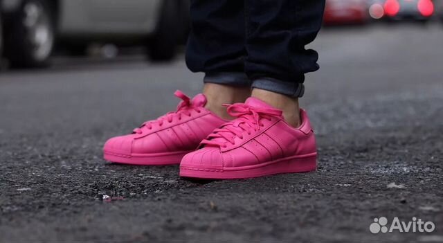 adidas superstar pharrell williams pink