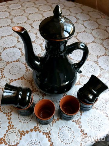Кувшин со стопочками,под ликер,коньяк,водку Кувшин со стопочками,под ликер,коньяк,водку