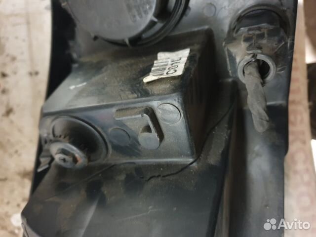 Фара передняя левая Hyundai Santa Fe 2005-2012 Фара передняя левая Hyundai Santa Fe 2005-2012
