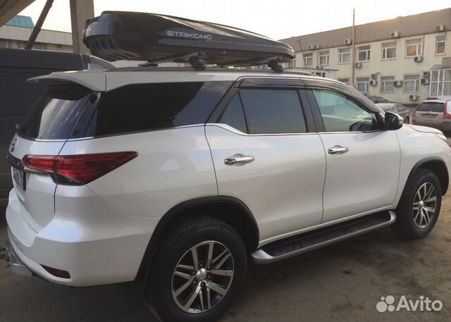 Бокс на крышу strike 440 (Черный глянец) Бокс на крышу strike 440 (Черный глянец)