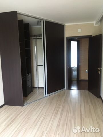 2-к квартира, 57 м², 6/10 эт.