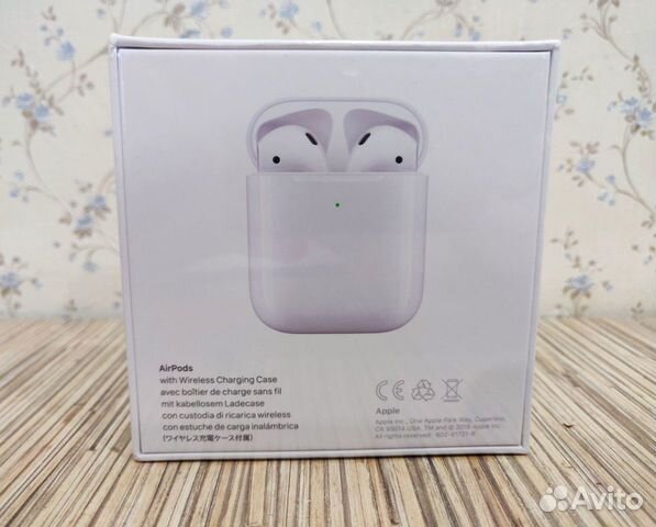 Apple Airpods 2 (с беспроводной зарядкой чехла) Apple Airpods 2 (с беспроводной зарядкой чехла)