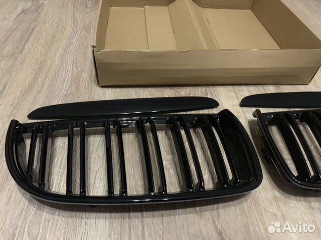Решетки радиатора BMW 3 E90 двойные, глянец М3 Решетки радиатора BMW 3 E90 двойные, глянец М3