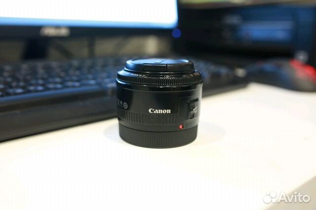 Объектив Canon 50 мм 1.8 II