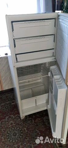 Холодильник бирюса в отличном состоянии