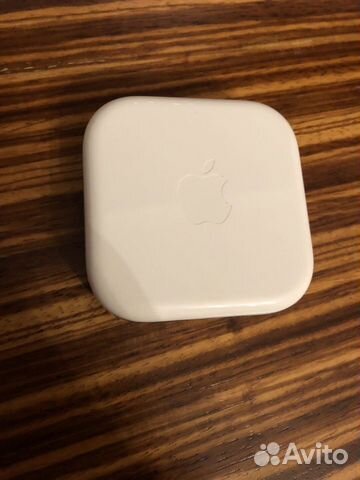 Наушники EarPods Наушники EarPods