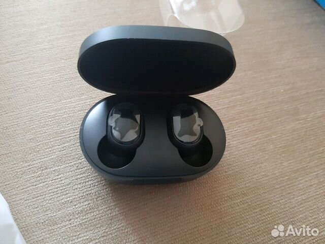 Продам абсолютно новые наушники xiaomi airdots