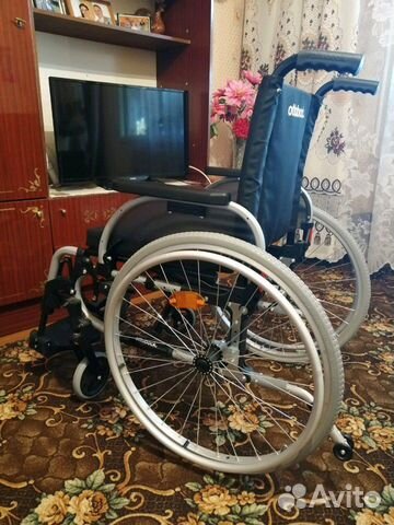 Кресло- коляска