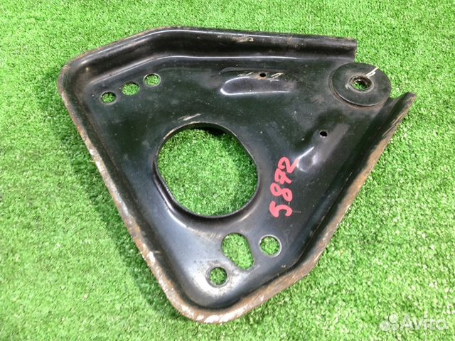 Кронштейн передний левый Nissan Teana L33 2.5 2015 Кронштейн передний левый Nissan Teana L33 2.5 2015