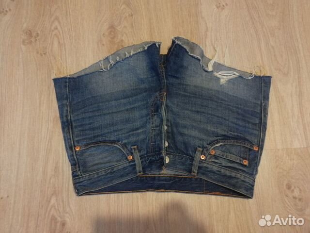 Джинсовые шорты Levis (s) и топ шелковый(s)