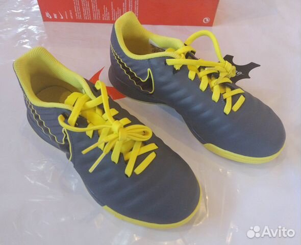Новые детские футзалки Nike Tiempo 35 размер Новые детские футзалки Nike Tiempo 35 размер
