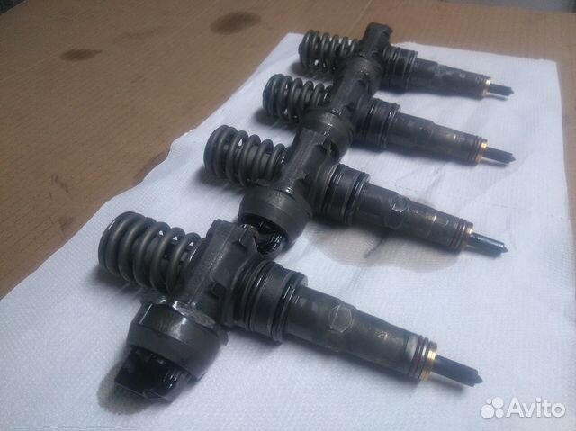 Форсунки VW touran 038130073AG 0414720215 AXR Форсунки VW touran 038130073AG 0414720215 AXR