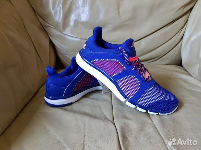 Новые кроссовки Adidas 37.5 и 38 р Новые кроссовки Adidas 37.5 и 38 р