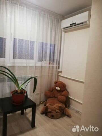 1-к квартира, 38 м², 8/10 эт.