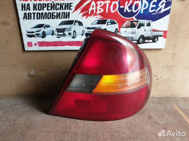 Стоп-сигнал задний правый Hyundai Sonata 1996-1998 Стоп-сигнал задний правый Hyundai Sonata 1996-1998
