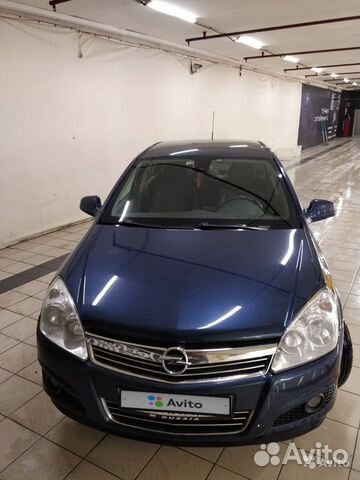 Opel Astra 1.8 МТ, 2011, 143 993 км Opel Astra 1.8 МТ, 2011, 143 993 км