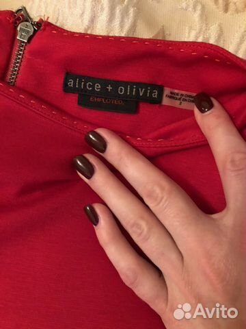 Платье-футляр Alice+Olivia Платье-футляр Alice+Olivia