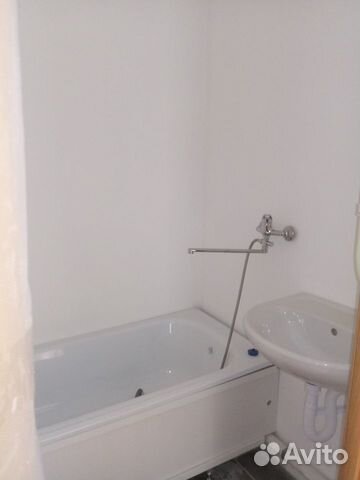 1-к квартира, 43 м², 3/10 эт.