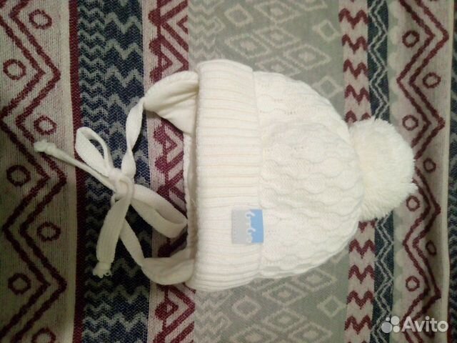 Зимняя шапка для новорожденного