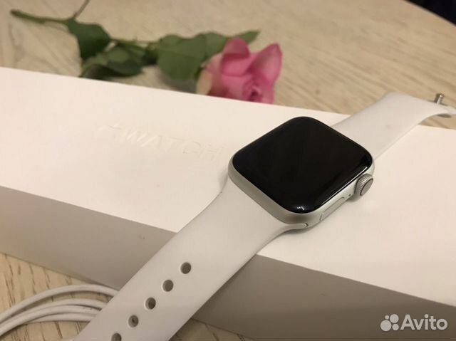 apple watch s4 40mm silver