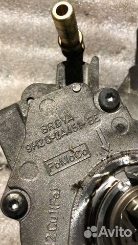 Вакуумный насос Land Rover Range Rover Vogue Sport Вакуумный насос Land Rover Range Rover Vogue Sport