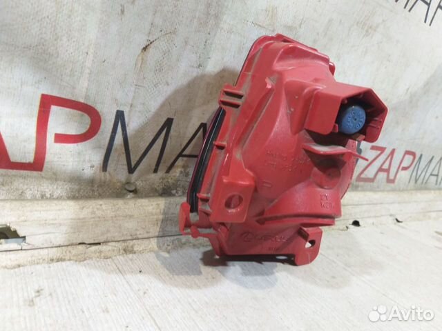 Фонарь птф Toyota Land Cruiser J200 Фонарь птф Toyota Land Cruiser J200