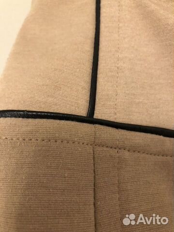 Юбка песочного цвета Юбка песочного цвета