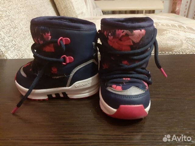 Зимние сапожки adidas на девочку Зимние сапожки adidas на девочку