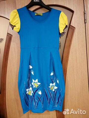 Платья новые. Размер 46 Платья новые. Размер 46