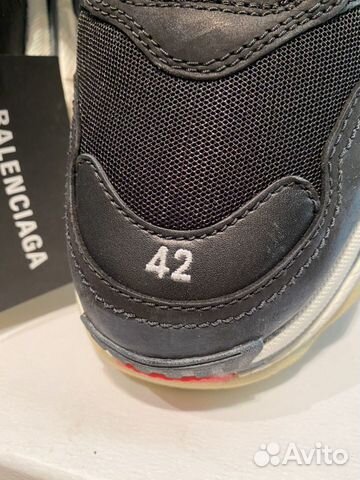 Кроссовки Balenciaga Triple S 42 размер (9US) Кроссовки Balenciaga Triple S 42 размер (9US)
