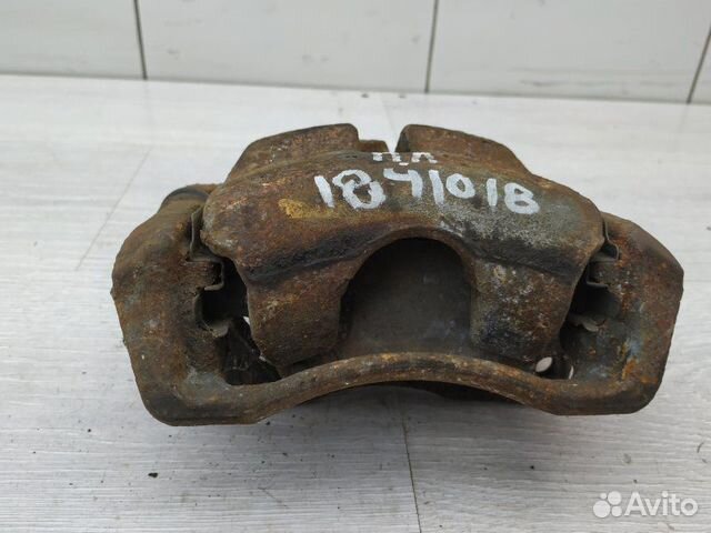 Суппорт передний левый 5512079J10 Suzuki SX4