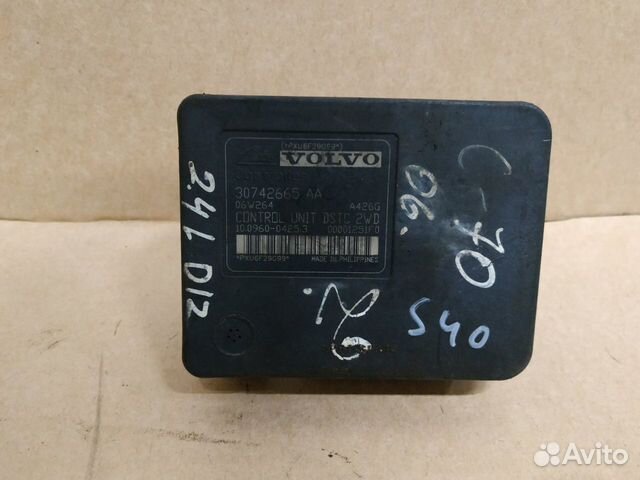 Блок ABS 30742665 Вольво S40 V50 C30 C70