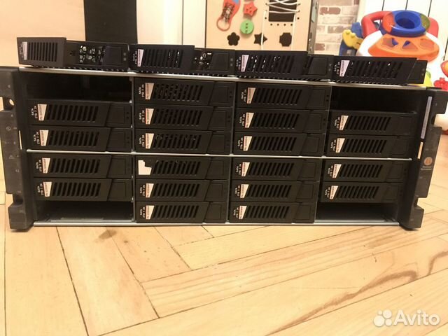 Дисковая полка jbod Huawei Symantec DAE12435U4 Дисковая полка jbod Huawei Symantec DAE12435U4