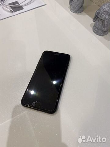 Продам iPhone 7 черный 32гб