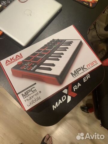 Akai MPK mini2 Akai MPK mini2
