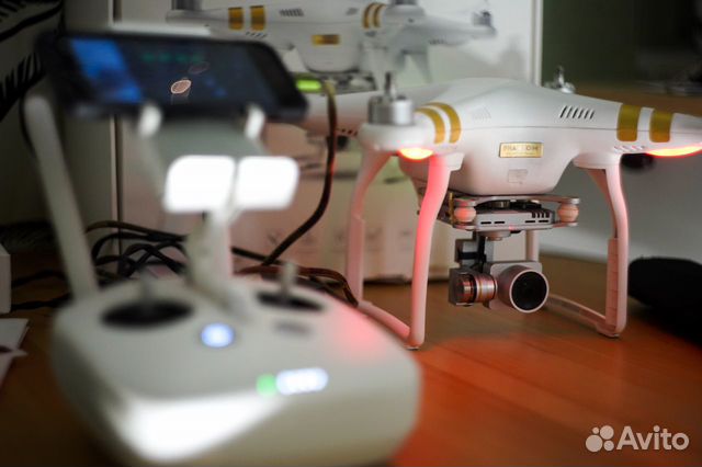 Квадрокоптер DJI Phantom 3 professional 4K Квадрокоптер DJI Phantom 3 professional 4K
