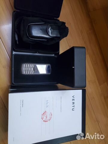 Оригинальный телефон Vertu Ascent Ti Оригинальный телефон Vertu Ascent Ti