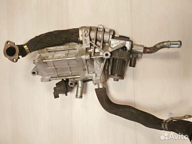Клапан EGR правый Jaguar XJ, XF; Land Rover 3.0TD Клапан EGR правый Jaguar XJ, XF; Land Rover 3.0TD