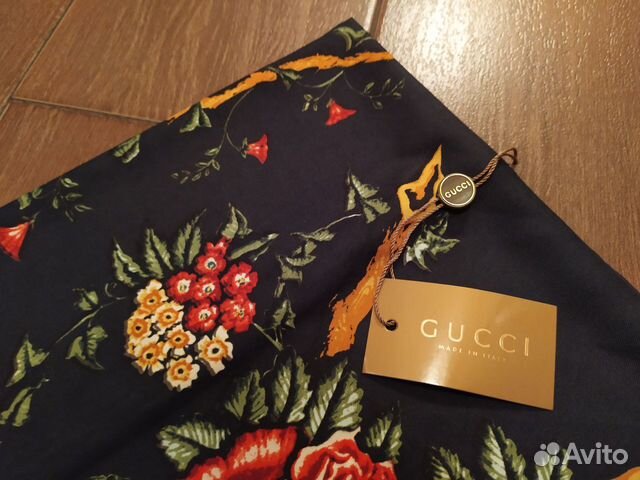 Платок Gucci