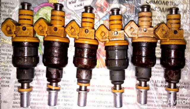 Opel omega -A C30NE Bosch 0 280 150 747 Форсунка