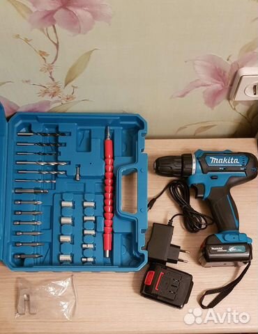 Шуруповерт Makita 12V Шуруповерт Makita 12V