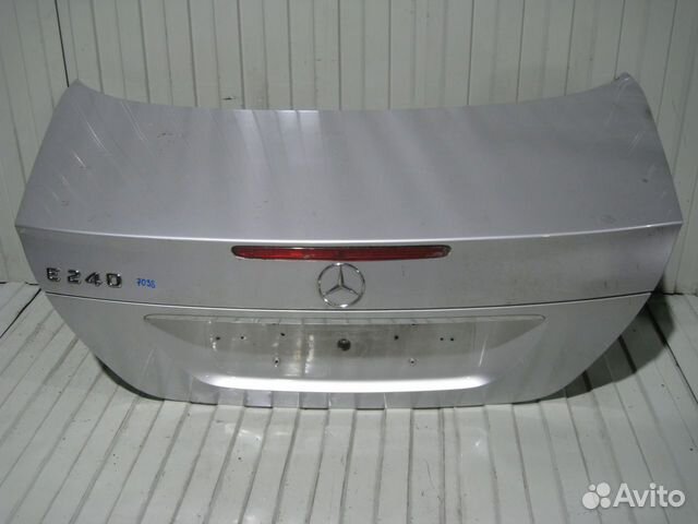 Крышка багажника Mercedes Benz W211 E-Klasse Крышка багажника Mercedes Benz W211 E-Klasse