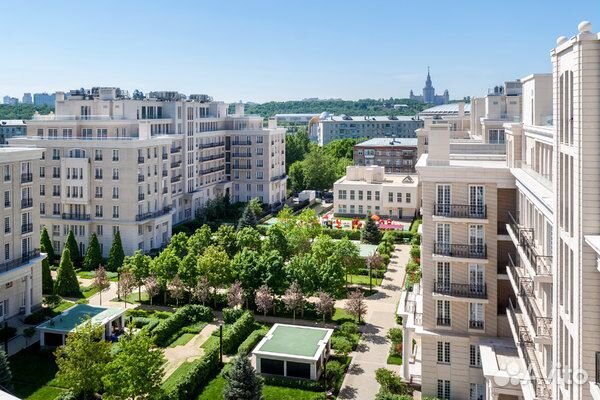 4-к квартира, 170.5 м², 3/7 эт.