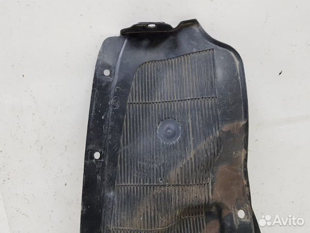 Подкрылок задний правый Kia Rio 3