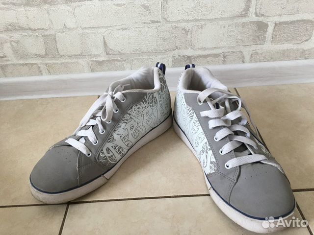 Роликовые кроссовки heelys