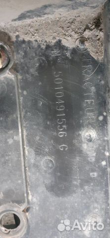 Накладка (кузов наружные) правая Renault Magnum Накладка (кузов наружные) правая Renault Magnum