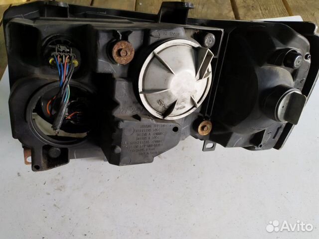 Фара правая Land Rover Freelander 1