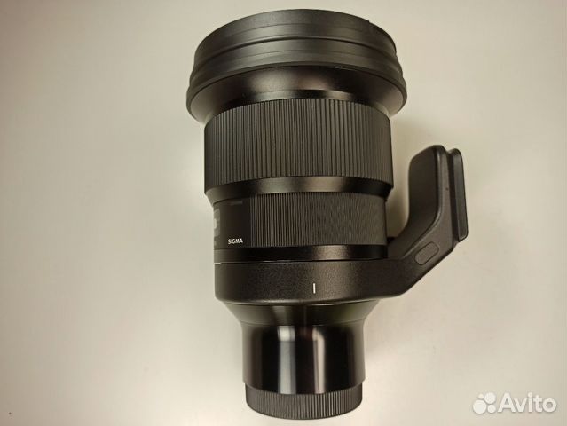 Sigma 105mm f/1.4 DG HSM Art Sony E витринный Sigma 105mm f/1.4 DG HSM Art Sony E витринный