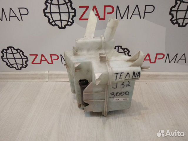 Бачок омывателя Nissan Teana 2 J32 2008